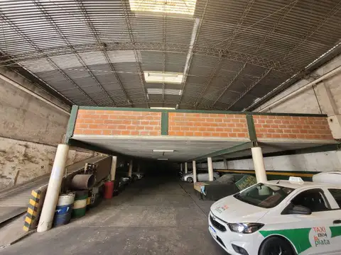 Galpon en Venta 14  mts Frente