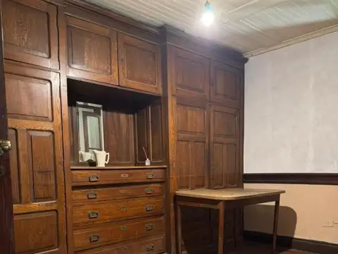 Propiedad 5 Amb  con cochera cubierta en VENTA