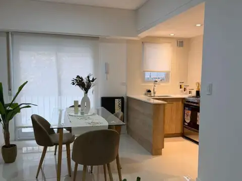 Hermoso departamento reciclado a nuevo y equipado.