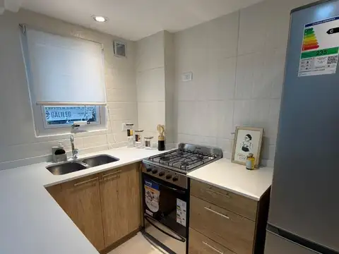 Hermoso departamento reciclado a nuevo y equipado.