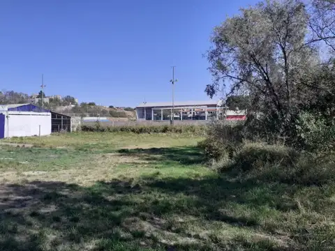 Terreno en Venta, FOT 2,5