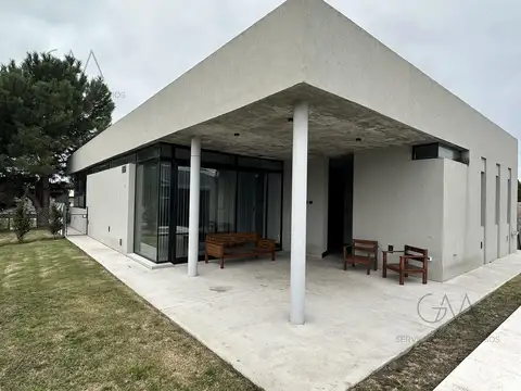 Casa en Alquiler en Mar del Plata, USD 1.800