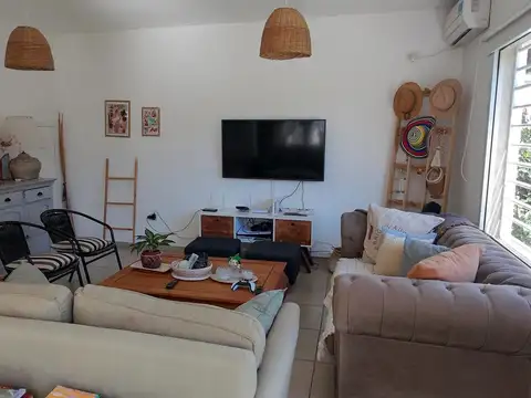 Casa en Venta en Pilar del Este - Casas del Este, USD 155.000