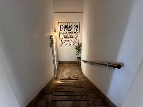 Depto Tipo Casa en Venta en Tribunales, USD 130.000