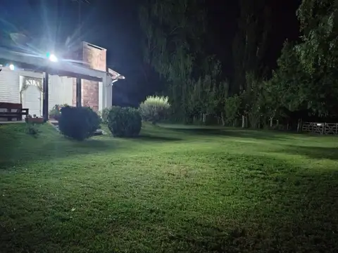 Casa en Venta con 4 cocheras