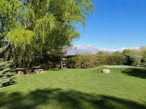 VENTA-CASA COLONIA LAS ROSAS-TUNUYAN-MENDOZA
