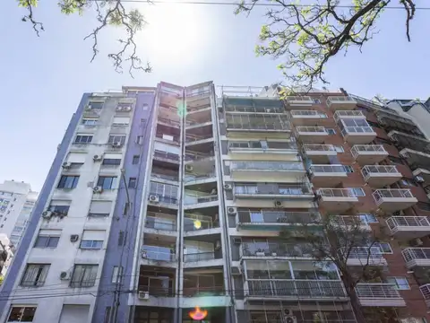 Avenida Luis María Campos 400, Piso 0