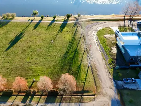 Terreno en Venta de 905,0 m2