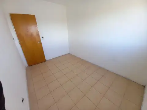 VENTA DE DEPARTAMENTO 3 AMB EN QUILMES APTO CRED.