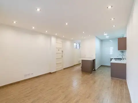 PH DE 2 AMBIENTES · FRENTE · TERRAZA Y PATIO PROPIO · GURRUCHAGA AL 1400