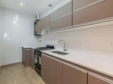 Depto Tipo Casa 2 ambientes con 2 baños