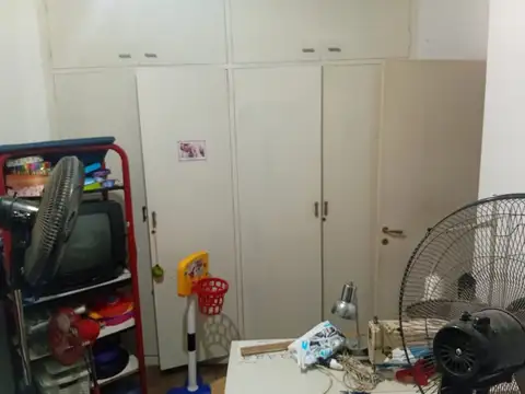 Depto Tipo Casa 5 ambientes con 2 baños