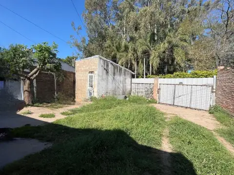 Casa en Alquiler con 1 cochera