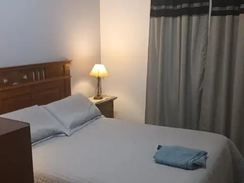Casa 7 ambientes con 5 baños