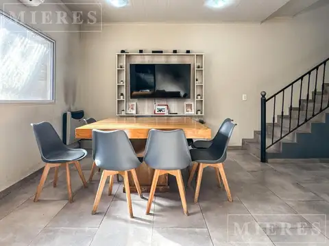 Casa 4 ambientes con 1 baño