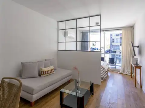 Vuelta de Obligado 3300, Piso 3