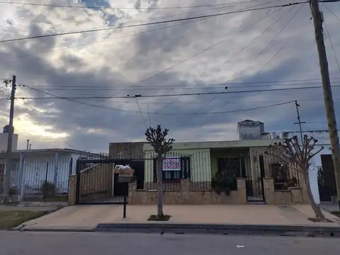 CASA EN VENTA - EL TRIBUNO - ZONA SUR