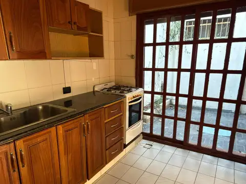 Depto Tipo Casa en Venta con 1 cocheras