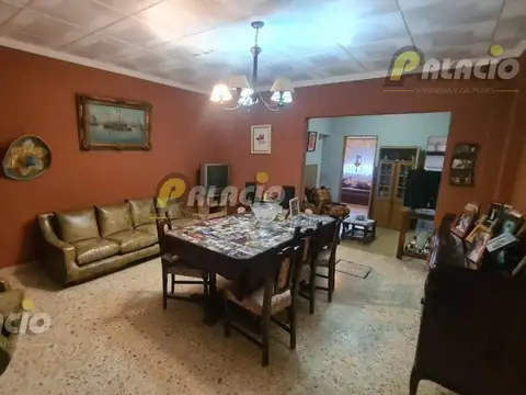 EXCELENTE PH TIPO CASA 4 AMBIENTES CON PATIO
