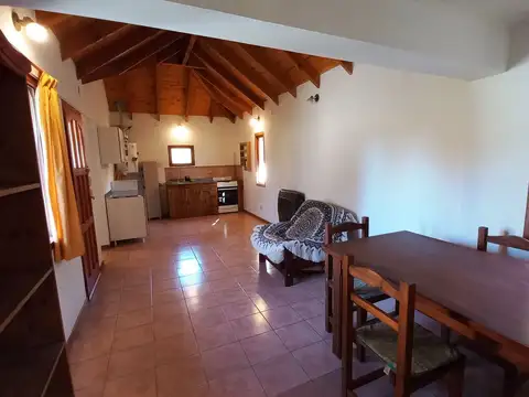 Casa 3 ambientes con 1 baño