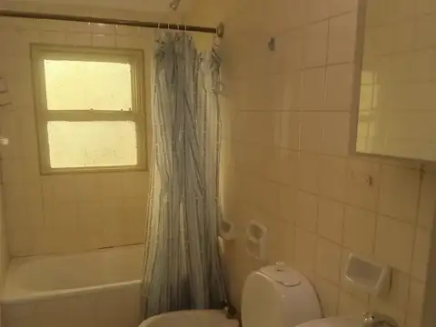 Departamento 5 ambientes con 1 baño