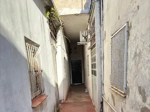 Depto Tipo Casa 2 ambientes con 1 baño