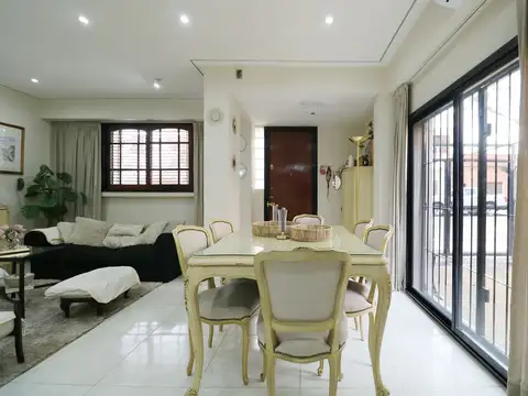 Depto Tipo Casa en Venta 66 años