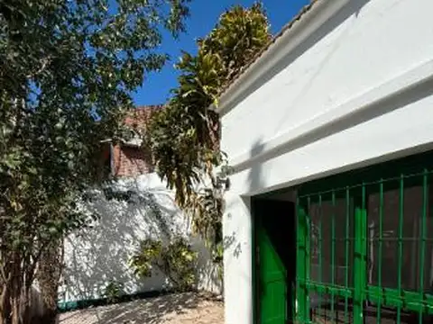 Depto Tipo Casa en Alquiler de 2 dormitorios