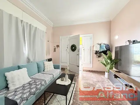 Casa 3 ambientes con 2 baños