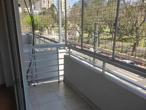 Monoambiente 35m2 con balcón al frente
