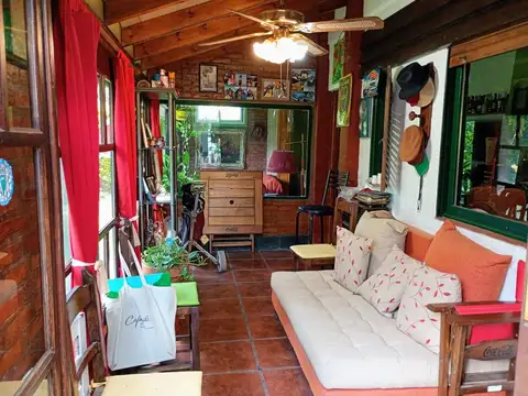 Casa 3 ambientes con 1 baño