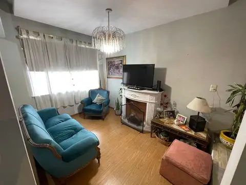 Depto Tipo Casa en Alquiler de 3 ambientes