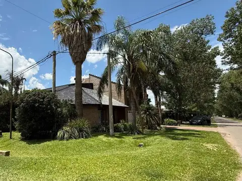 Calle las Araucarias 1900