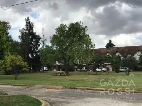 Casa en Venta en Burzaco, USD 95.000