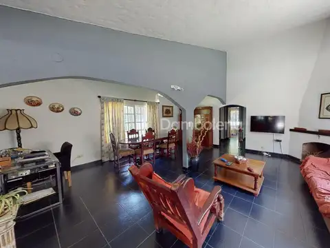 Casa en Venta en La Reja, USD 195.000