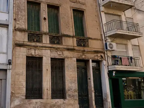 Terreno en Venta 8  mts Fondo