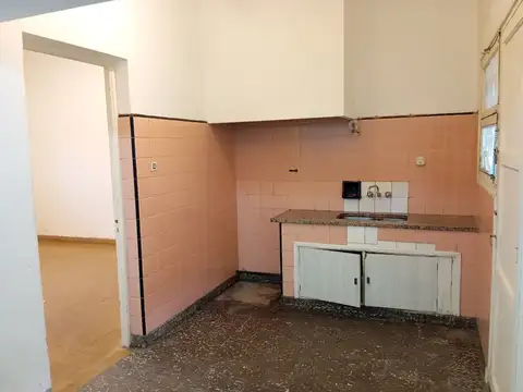 Casa en Alquiler con 1 cochera