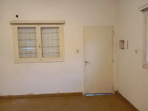 Casa en Alquiler en Rivadavia, $ 900.000