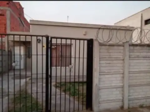 Casa en Venta en Francisco Alvarez, USD 43.000