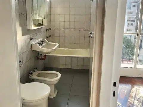 ALQUILER 2 AMBIENTES CABALLITO HIDALGO Y RIVADAVIA