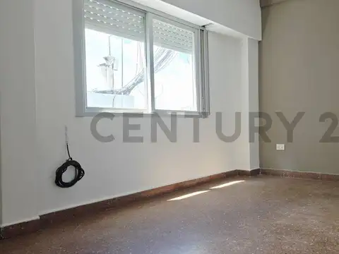 Saavedra 500, Piso 0