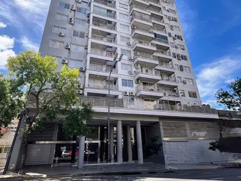 DEPARTAMENTO 3 AMBIENTES - VENTA - BOEDO  COCHERA