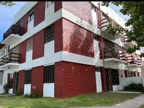 Piedra Buena 2000, Piso 2°
