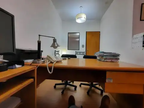 Oficina en Venta 55 años
