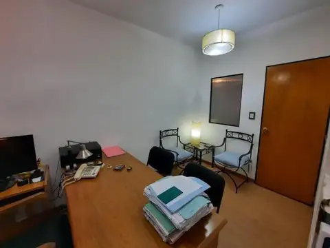 Oficina en Venta 55 años