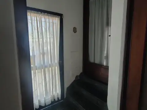 Depto Tipo Casa en Venta en Pompeya, USD 130.000