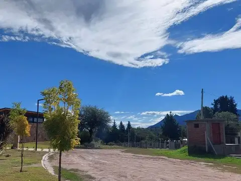 Casa en Alquiler con 1 cochera