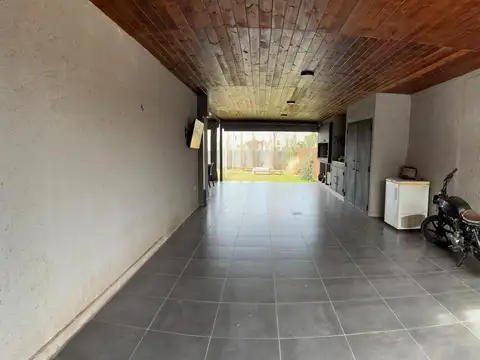 Casa en Venta en Villa Allende Parque, USD 328.000
