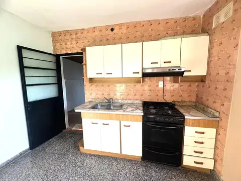 Venta PH 4 ambientes con parque