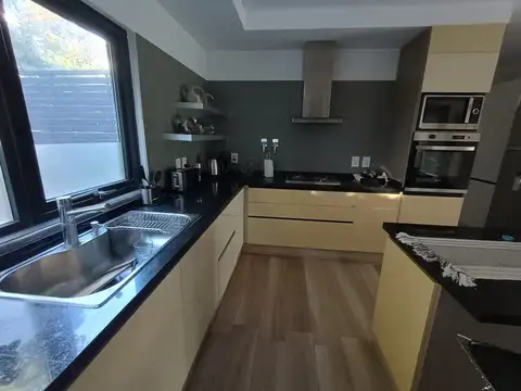 Casa en Venta en Lujan de Cuyo, USD 295.000